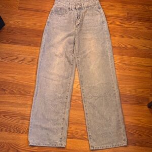 BRAND NEW SHEIN Light Gray Straight Leg Jeans